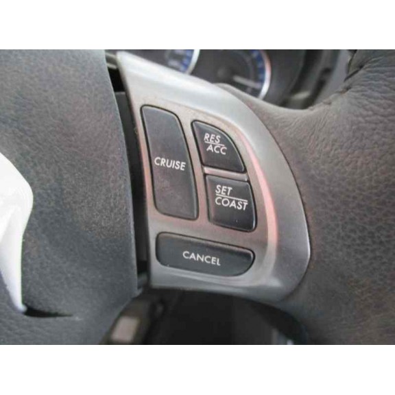 Recambio de volante para subaru impreza g12 limited referencia OEM IAM  C/MANDOS 3 RADIOS