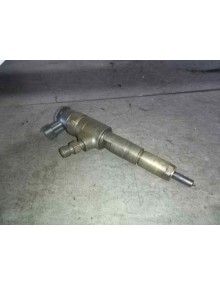 Recambio de inyector para peugeot 206 berlina 1.4 hdi referencia OEM IAM 0445110252  