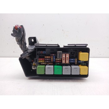 CAJA RELES / FUSIBLES A1643402372 A1299974681 