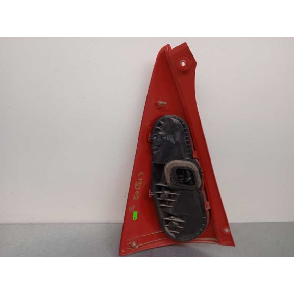 Recambio de piloto trasero derecho para peugeot 107 urban referencia OEM IAM 6351X6 815500H040 