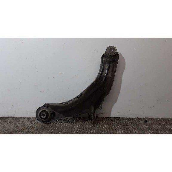 Recambio de brazo suspension inferior delantero derecho para renault clio iv limited referencia OEM IAM   