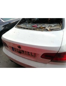 Recambio de tapa maletero para bmw serie 3 coupe (e92) 320d referencia OEM IAM  TIENE UN GOLPE BLANCO
