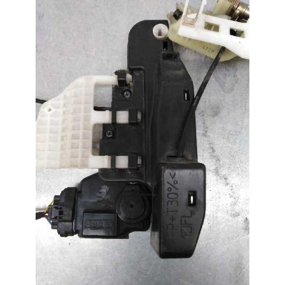 Recambio de cerradura puerta delantera izquierda para kia carens (un) concept referencia OEM IAM 813101D020  6 CABLES