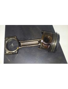 Recambio de piston para renault megane ii classic berlina 1.5 dci diesel referencia OEM IAM K9K732 <CASCO> 
