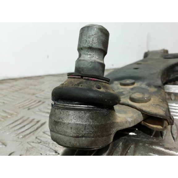 Recambio de brazo suspension inferior delantero izquierdo para volvo v40 2.0 diesel cat referencia OEM IAM   