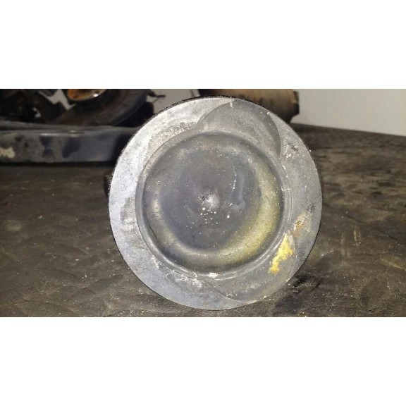 Recambio de piston para renault megane ii classic berlina 1.5 dci diesel referencia OEM IAM K9K732 <CASCO> 