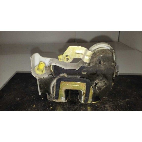 Recambio de cerradura puerta trasera izquierda para nissan micra (k11) básico referencia OEM IAM   