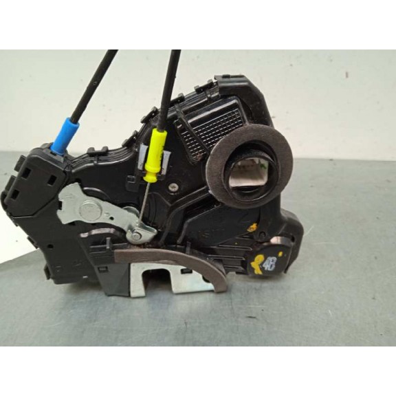 Recambio de cerradura puerta delantera derecha para toyota auris 2.0 d-4d cat referencia OEM IAM D0314 5P 4 PINES