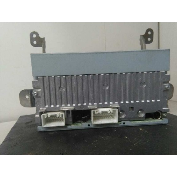 Recambio de sistema audio / radio cd para peugeot 4007 premium referencia OEM IAM 8701A225  DY3W69U2