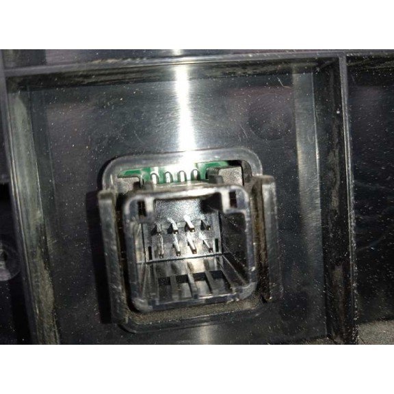 Recambio de mando climatizador para toyota auris 2.0 d-4d cat referencia OEM IAM 5590002380  5590002380