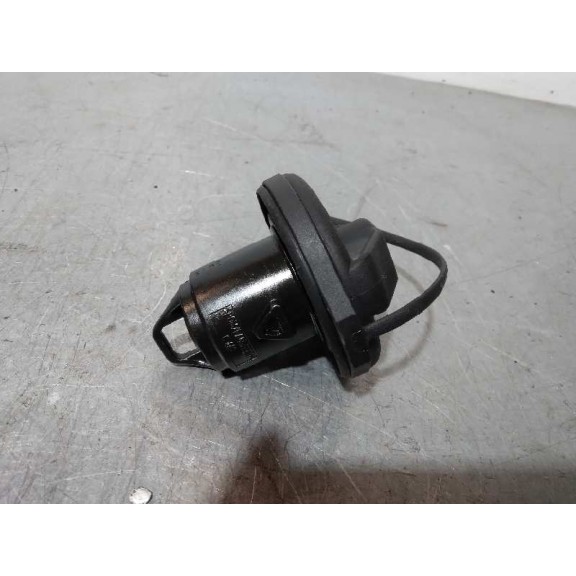Recambio de tapa exterior combustible para peugeot bipper 1.3 16v hdi fap referencia OEM IAM S/R  