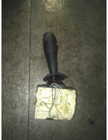 Recambio de mando limpia para renault captur expression referencia OEM IAM 255675887R   2