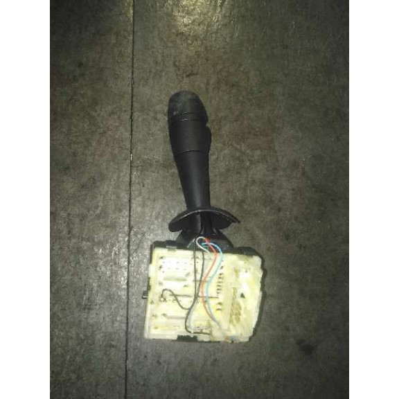 Recambio de mando limpia para renault captur expression referencia OEM IAM 255675887R  