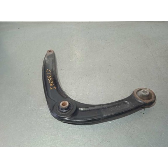 Recambio de brazo suspension inferior delantero izquierdo para peugeot 3008 active referencia OEM IAM 823215 SILENT BLOCK BIEN 