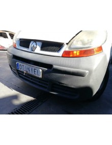 Recambio de paragolpes delantero para renault trafic caja cerrada (ab 4.01) 1.9 diesel referencia OEM IAM  TIENE ROCES 