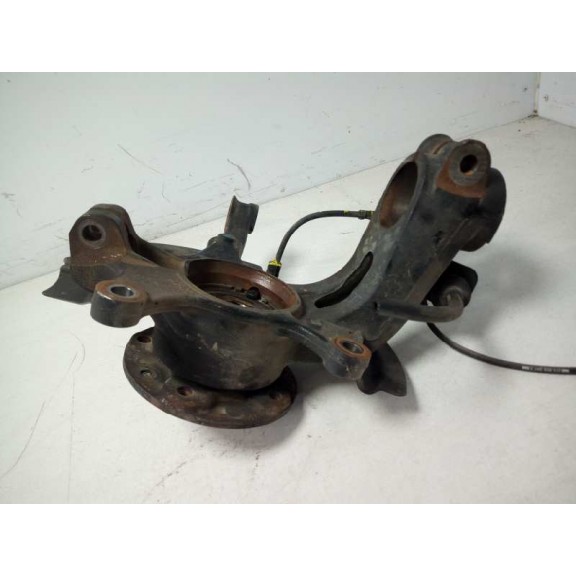 Recambio de mangueta delantera izquierda para renault megane iv berlina 5p 1.3 tce referencia OEM IAM   