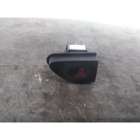 Recambio de warning para renault captur expression referencia OEM IAM 262907372R  