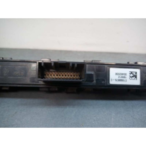 Recambio de mando multifuncion para renault megane iv berlina 5p 1.3 tce referencia OEM IAM 283E84929R  