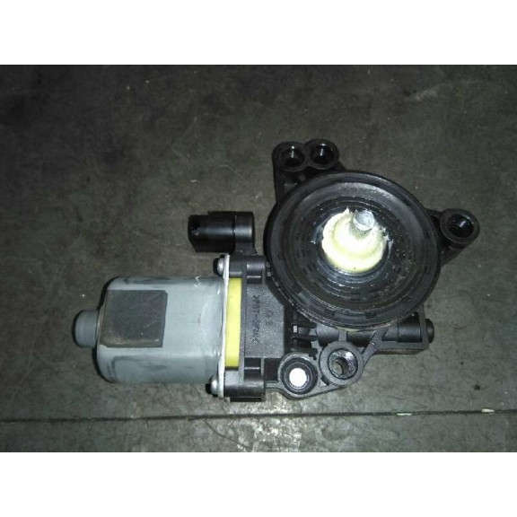 Recambio de motor elevalunas trasero izquierdo para hyundai i30 (gd) trend referencia OEM IAM 83450A5000  