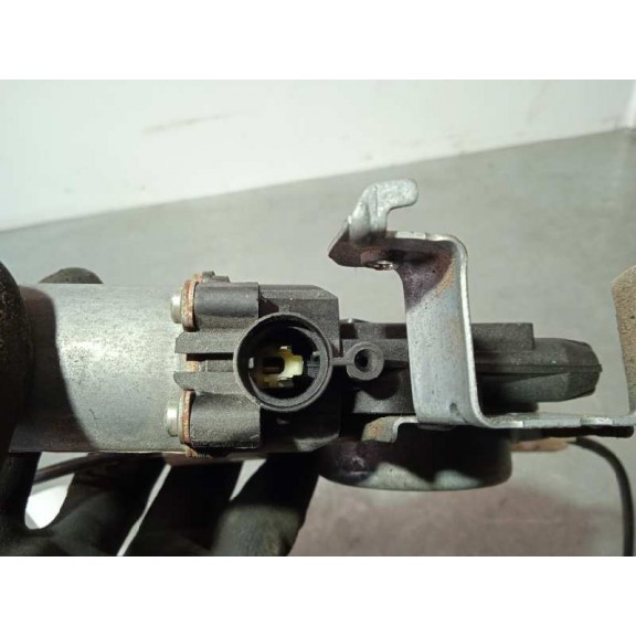 Recambio de elevalunas trasero derecho para nissan qashqai (j10) acenta referencia OEM IAM 402052A ELECTRICO 2 PINES 