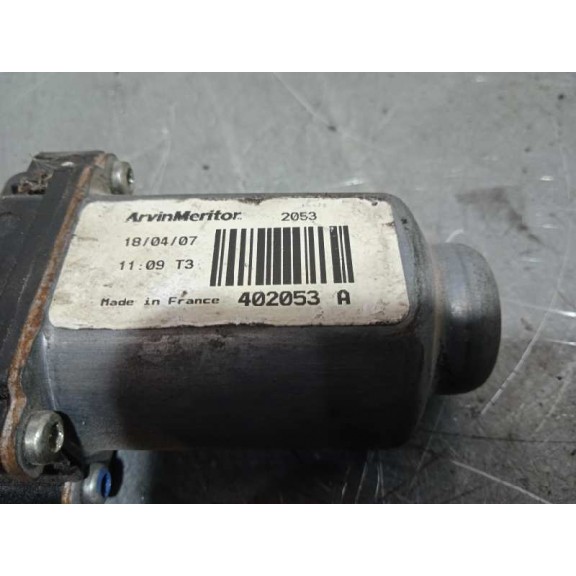 Recambio de elevalunas trasero izquierdo para nissan qashqai (j10) acenta referencia OEM IAM 402053A ELECTRICO 402053A 2 PINS