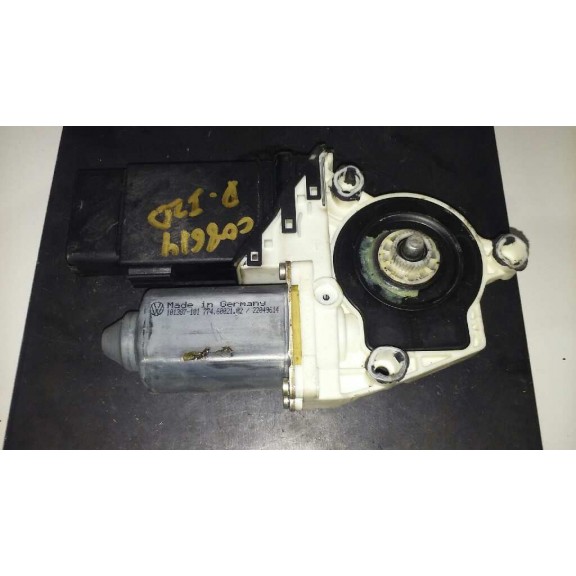 Recambio de motor elevalunas delantero izquierdo para volkswagen golf iv berlina (1j1) 25 aniversario referencia OEM IAM 1014302