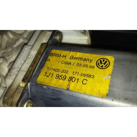 Recambio de motor elevalunas delantero izquierdo para volkswagen golf iv berlina (1j1) 25 aniversario referencia OEM IAM 1014302