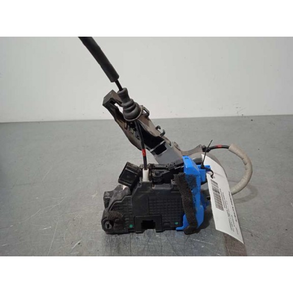 Recambio de cerradura puerta trasera derecha para kia cee´d 1.4 crdi cat referencia OEM IAM 81420A2100 4 PINES 