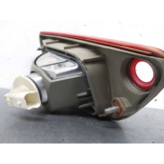 Recambio de piloto trasero derecho interior para mitsubishi colt cabrio czc instyle referencia OEM IAM 98082302  