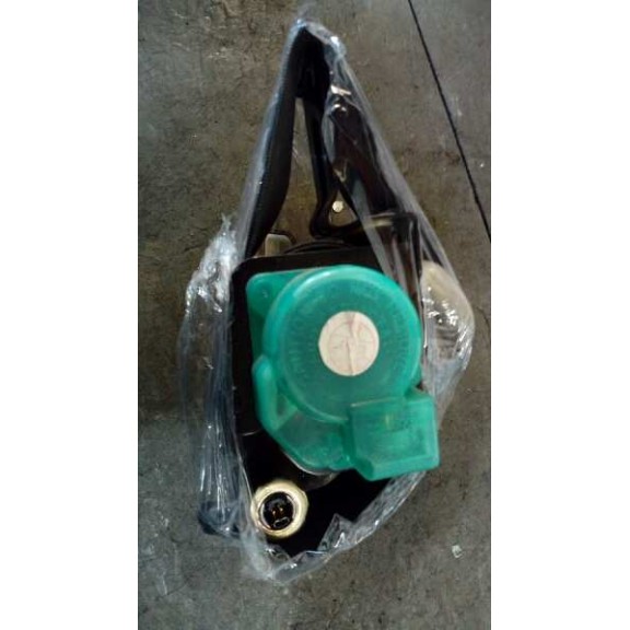 Recambio de pretensor airbag derecho para mazda 2 berlina (dy) 1.4 crtd active referencia OEM IAM   DELANTERO