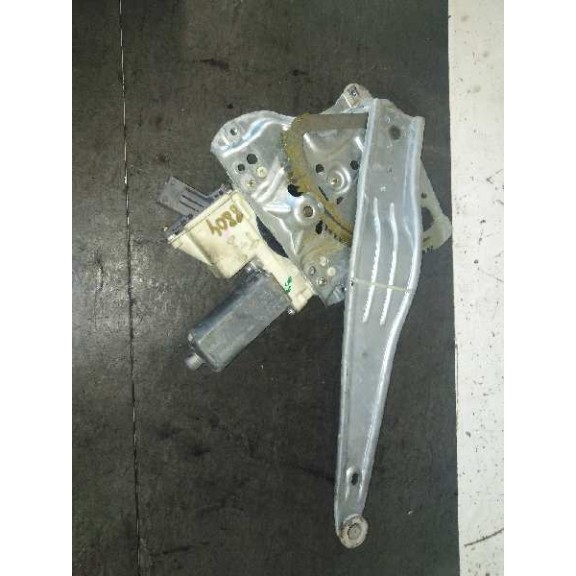 Recambio de elevalunas trasero izquierdo para toyota avensis berlina (t25) 2.2 d-4d clean power executive berlina (5-ptas.) refe