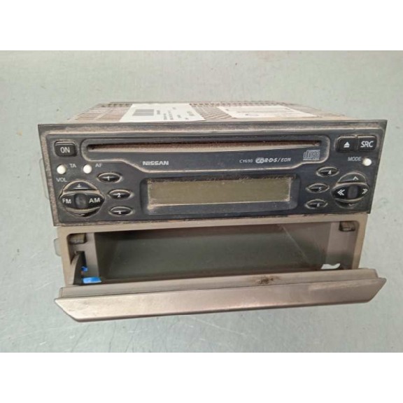Recambio de sistema audio / radio cd para nissan x-trail (t30) le referencia OEM IAM 28185EQ300  