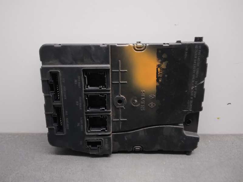 Recambio de centralita bsi para renault scenic ii confort dynamique referencia OEM IAM 8200606826 S118400150G 