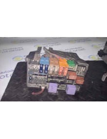 Recambio de caja reles / fusibles para renault laguna ii (bg0) expression referencia OEM IAM 8200315091  