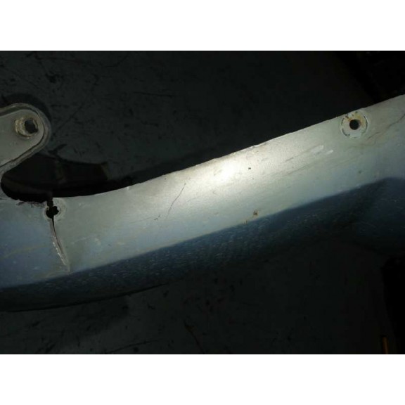 Recambio de paragolpes trasero para renault megane ii familiar authentique confort referencia OEM IAM 8200141079 GRIS CON SENSOR