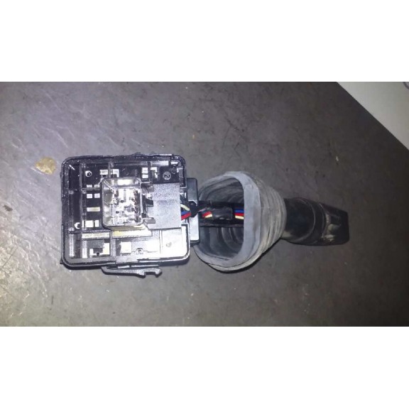 Recambio de mando limpia para chevrolet captiva 2.0 vcdi lt referencia OEM IAM 202005410  