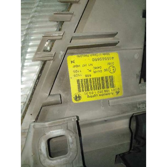 Recambio de faro derecho para alfa romeo 147 (190) 1.6 t.spark distinctive referencia OEM IAM 465565650 1ª FASE 465565650 BIFARO