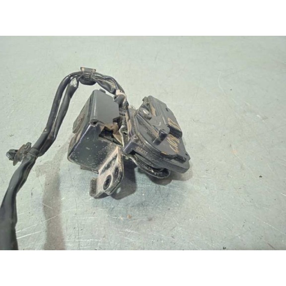 Recambio de cerradura maletero / porton para toyota prius (nhw30) advance referencia OEM IAM SR 4 PINES 