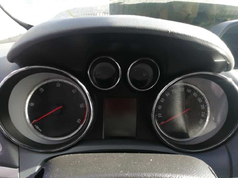 Recambio de cuadro instrumentos para opel mokka excellence referencia OEM IAM 95386878 95386878 