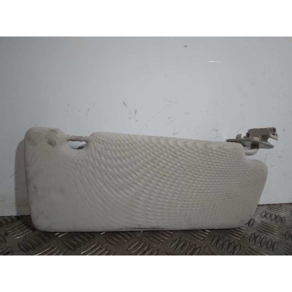 Recambio de parasol izquierdo para renault captur ii intens referencia OEM IAM 964019730R CON LUZ 