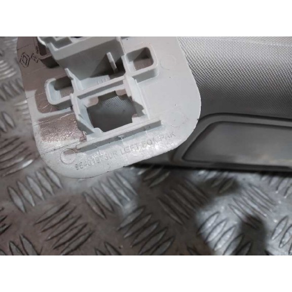 Recambio de parasol izquierdo para renault captur ii intens referencia OEM IAM 964019730R CON LUZ 