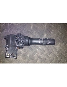 Recambio de mando limpia para toyota auris luna referencia OEM IAM   