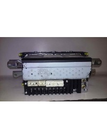 Recambio de sistema audio / radio cd para toyota auris luna referencia OEM IAM 8612002571   2