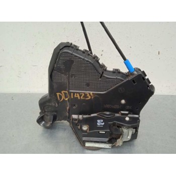 Recambio de cerradura puerta delantera derecha para toyota auris 1.4 turbodiesel cat referencia OEM IAM 6903005130  4 PINS