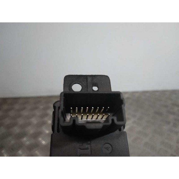 Recambio de palanca freno de mano para renault captur ii intens referencia OEM IAM  PULSADOR FRENO ELECTRICO 