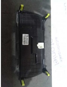 Recambio de mando climatizador para toyota auris luna referencia OEM IAM 5590002221 8L0761102J5HA  2