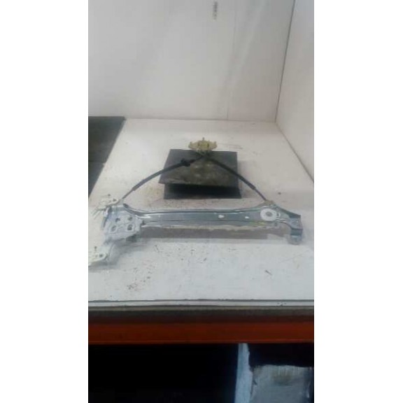 Recambio de elevalunas trasero izquierdo para renault megane iii berlina 5 p limited referencia OEM IAM   SOLO MECANISMO