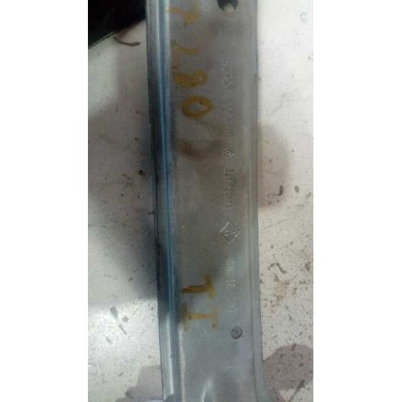 Recambio de elevalunas trasero izquierdo para renault megane iii berlina 5 p limited referencia OEM IAM   SOLO MECANISMO