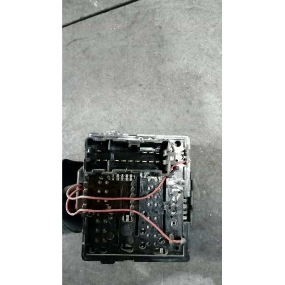 Recambio de mando limpia para dacia sandero ambiance music referencia OEM IAM   