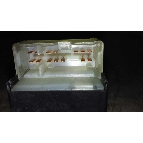 Recambio de mando elevalunas delantero izquierdo para nissan almera (n16/e) elegance referencia OEM IAM   